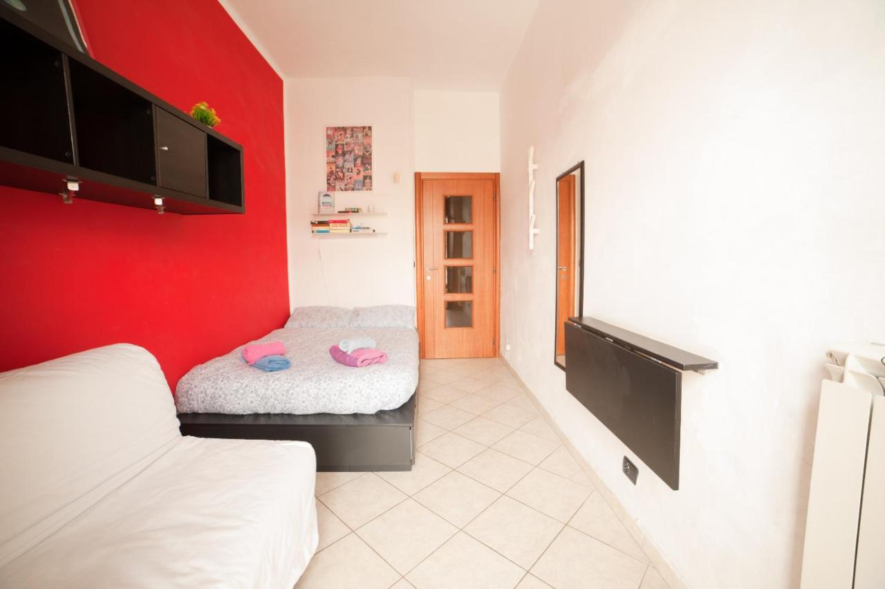 Cozy Room Stanza Close City Center In A Family House Stanza In Appartamento Condiviso Noi Viviamo In Casa Stanza In Affitto Турин Екстер'єр фото